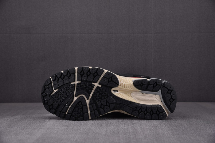 N*EW B*ALANCE COPSHOE NB-047