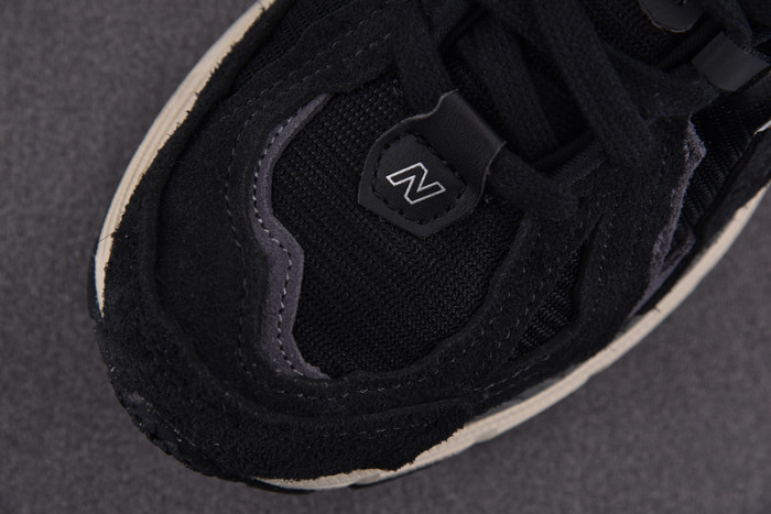 N*EW B*ALANCE COPSHOE NB-047
