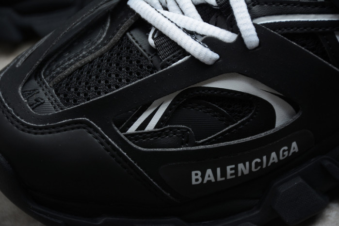 BL TRAINERS TRACK -KICKZE BL 23