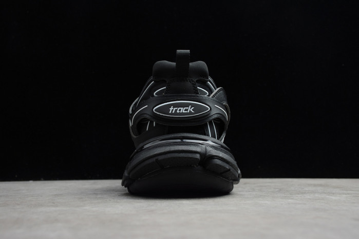 BL TRAINERS TRACK -KICKZE BL 23