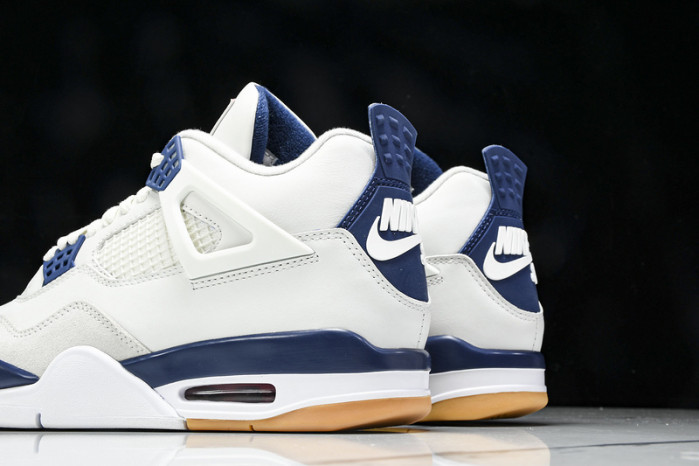 Jordan 4 Retro SB - DR5415-100