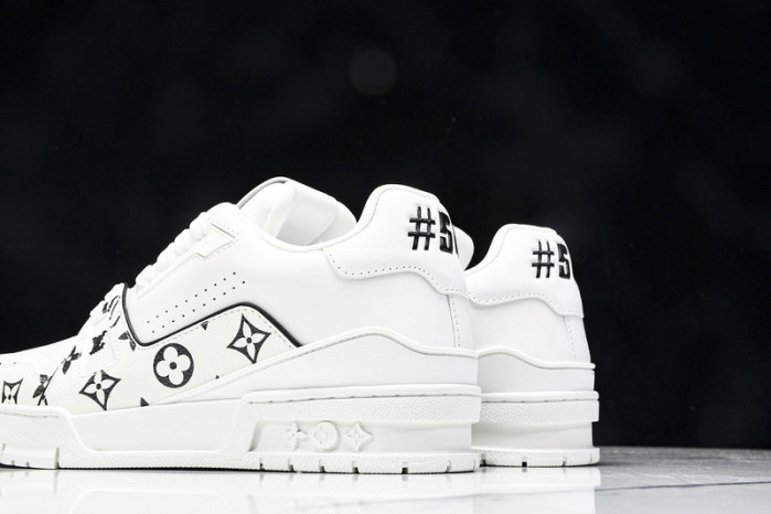 LVT  SNEAKERS   COPSHOE  L&V-trainer 15
