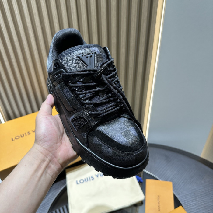LVT  SNEAKERS   COPSHOE  L&V-Trainer Maxi 04