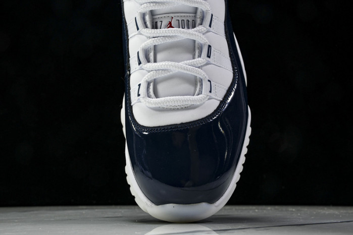 Air Jordan 11  LH0296-400