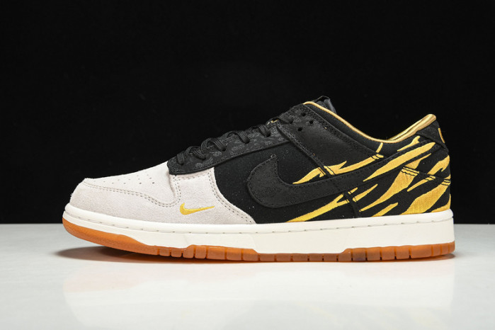 Nike Dunk High Year of the Tiger DQ4978-001
