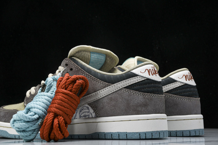 Nike SB Dunk Low Big Money Savings  FZ3129-200