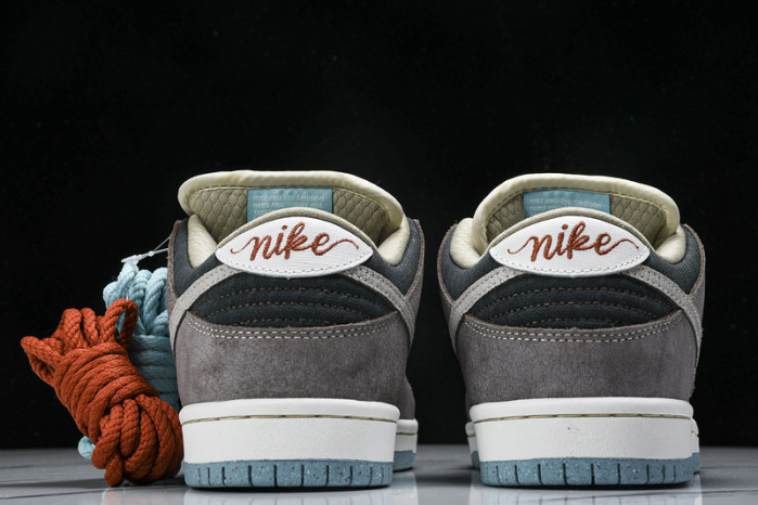 Nike SB Dunk Low Big Money Savings  FZ3129-200