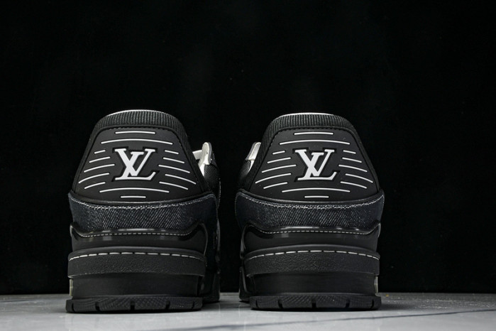 LVT  SNEAKERS   COPSHOE  L&V-trainer 33
