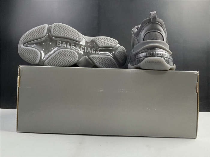 BL TRIPLE S TRAINERS    -KICKZE BL49