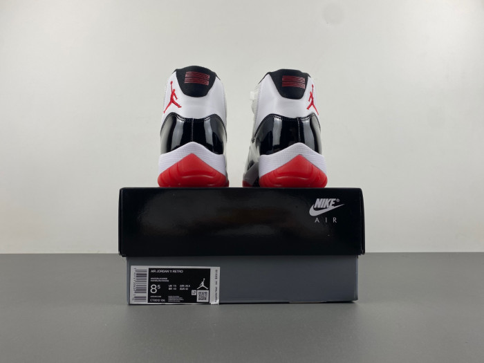 Jordan 11 Bulls white red CT8012-106