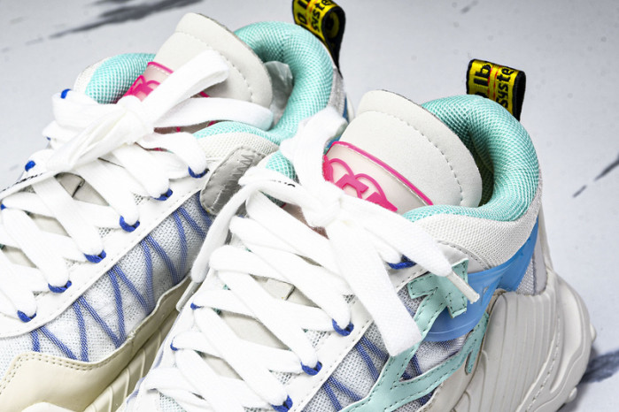 OF C/O ODSY-1000 SNEAKER   KICKZE OW-25