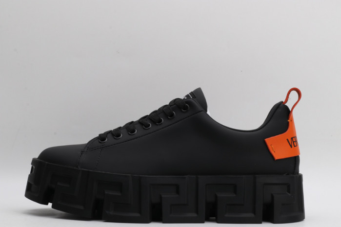 VERSASNEAKERS COPSHOE VR-33