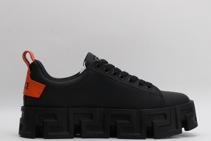 VERSASNEAKERS COPSHOE VR-33