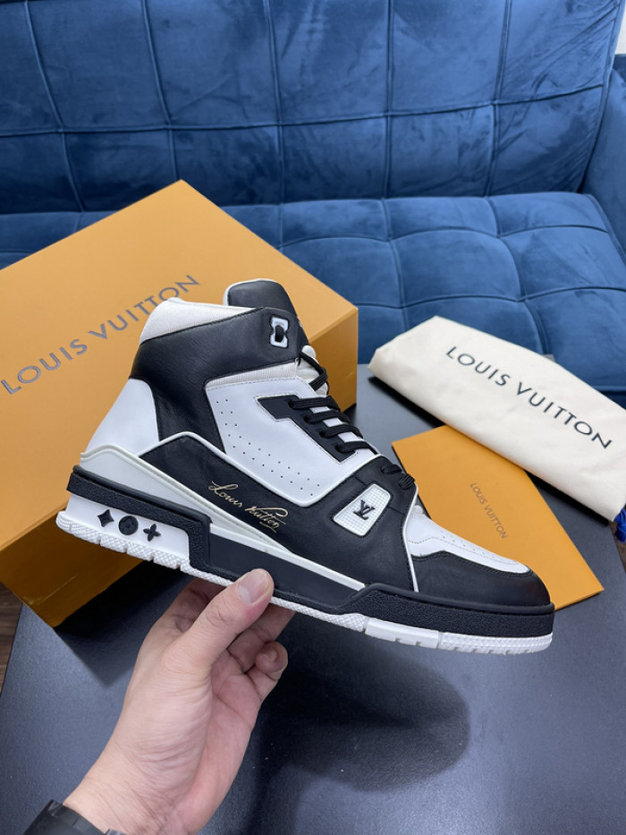 LVT  SNEAKERS   KICKZE L&V-21