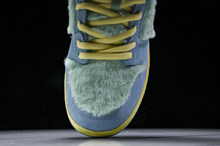 Nike SB Dunk Low Verdy Visty  - FN6040-400