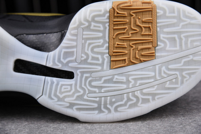 Zoom Kobe 5 