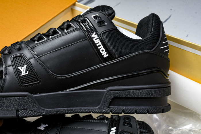 LVT  SNEAKERS   COPSHOE  L&V-trainer 63