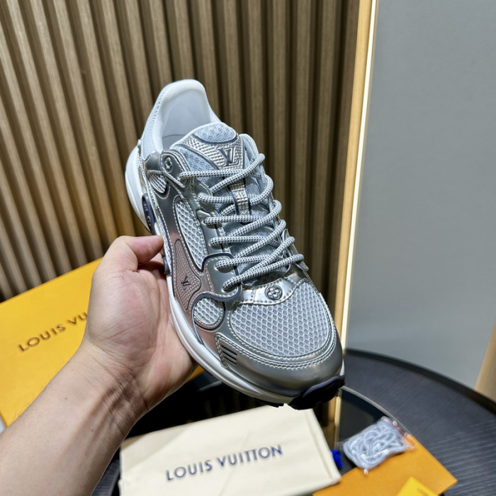 LVT   Olympia Sneaker  COPSHOE  L&V-OL 01