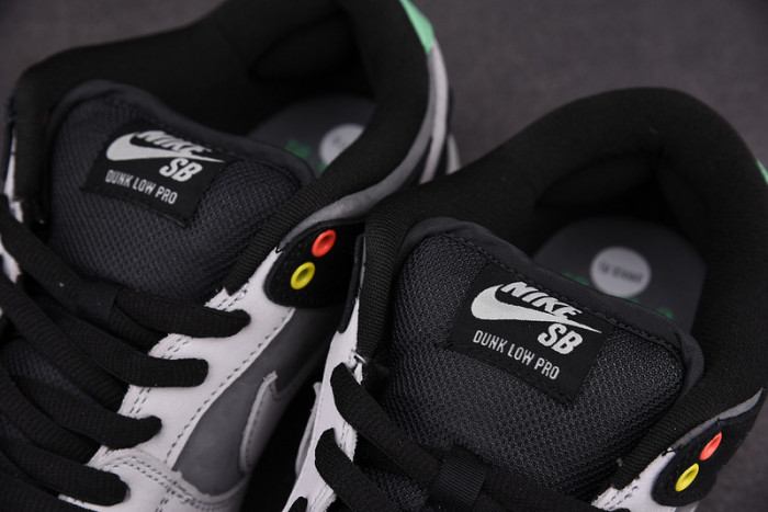 Nike SB Dunk Low VX1000 - CV1659-001