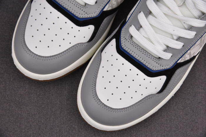 D1R* B27  SNEAKER  KICKZE DR-47