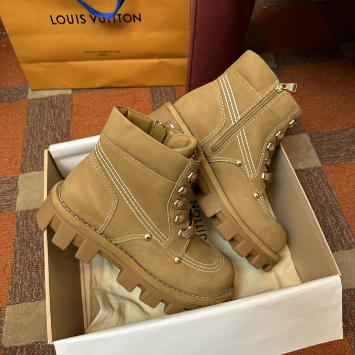 LVT  BOOT   COPSHOE  L&V-344