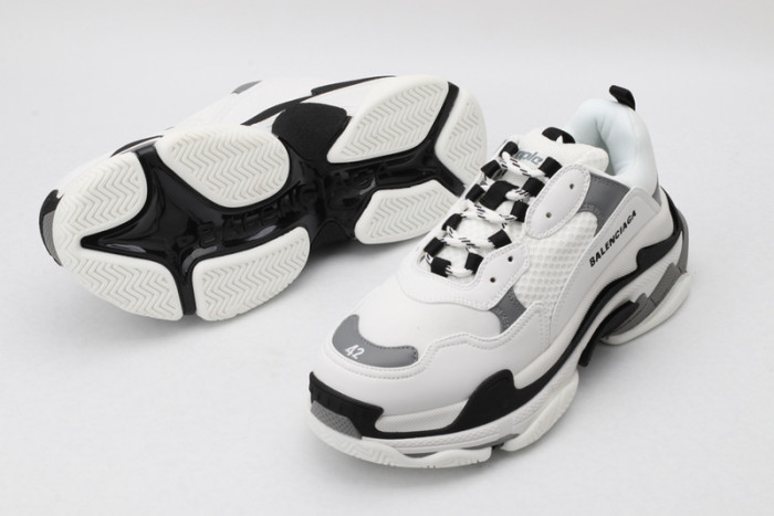 BL TRIPLE S TRAINERS    -KICKZE BL33
