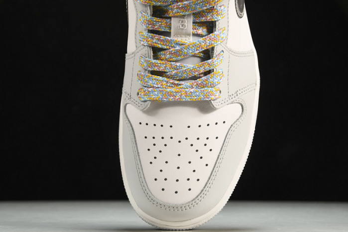 Jordan 1 Low SE Tear Away Silver - DX6070-101