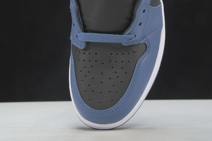 Air Jordan 1 Dark Marina Blue 555088-404