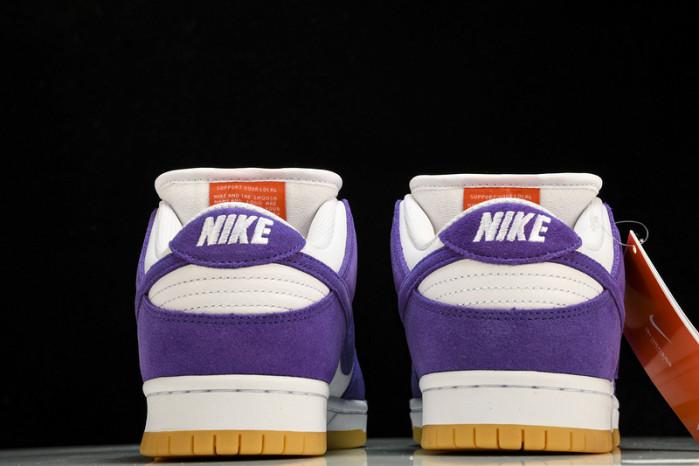 Dunk Low SB 