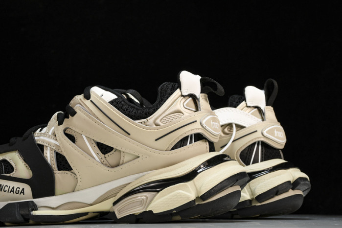 BL TRAINERS TRACK -COPSHOE BL 249