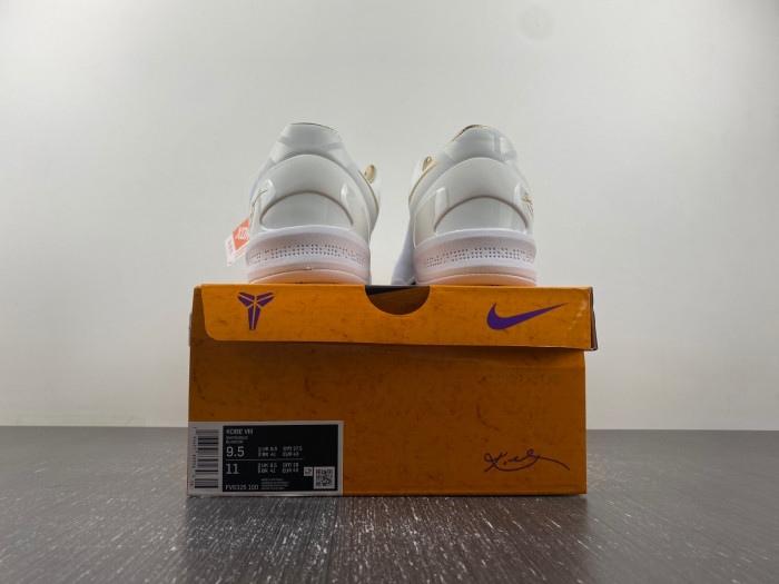 Nike Kobe 8 Protro White Metallic Gold FV6325-102