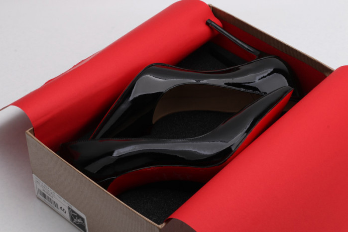 CHRISTIAN LOUBOUTIN  COPSHOE  CL-101