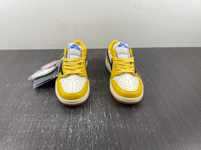 Travis Scott Air Jordan 1 Low OG  DZ4137-701
