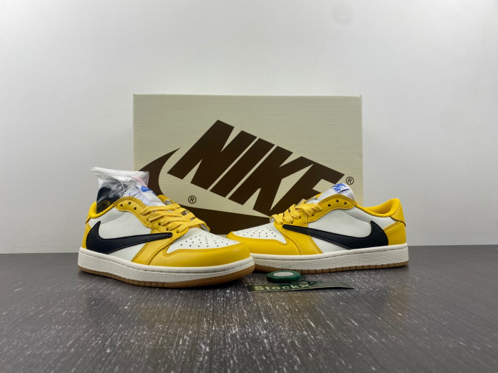 Travis Scott Air Jordan 1 Low OG  DZ4137-701
