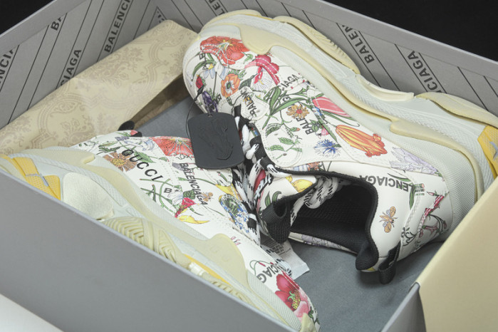BL &GU TRIPLE S TRAINERS    -KICKZE BL72