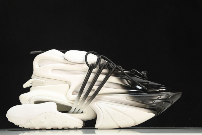 BALMAIN  SNEAKERS COPSHOE BM -08