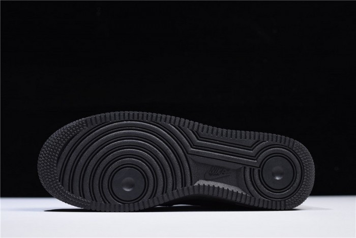 Air Force 1 Low Utility Black White - AJ7747-001