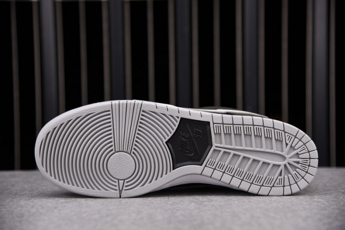 Nike SB Dunk Low J-Pack Shadow - BQ6817-007