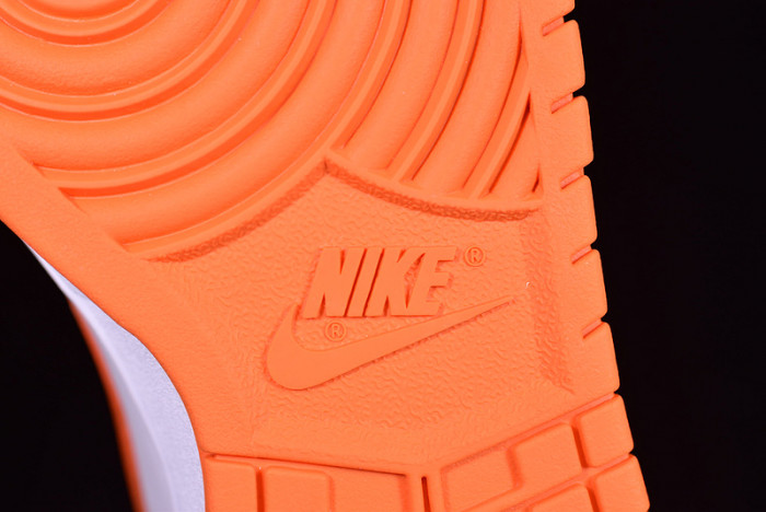 Nike Dunk Low SP Syracuse (2020) - CU1726-101