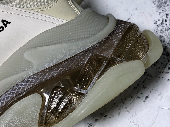 BL TRIPLE S TRAINERS CLEAR SOLE gold and white  541624  W09O1 9005