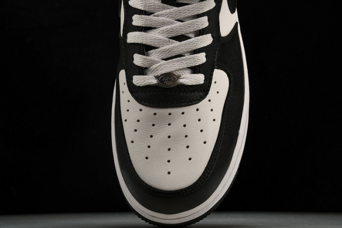 Fat Joe Terror Squad Nike Air Force 1 FJ5756-100