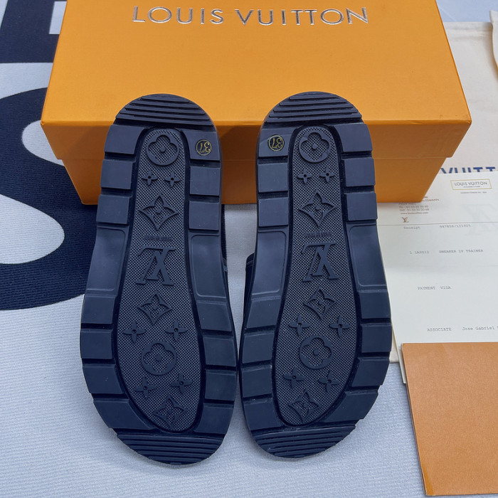 LVT SLIDE COPSHOE LVS-31