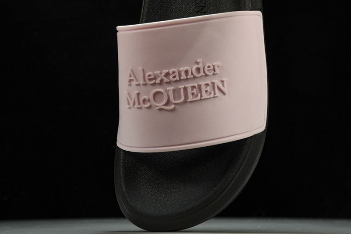 mcqueen  slide cophsoe MQS-01