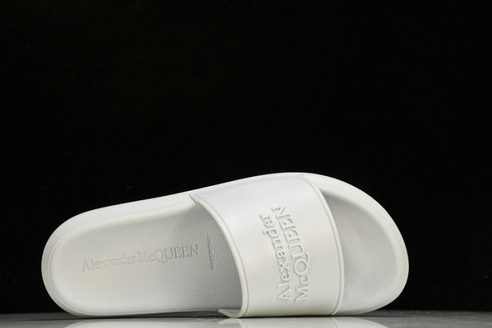 mcqueen  slide cophsoe MQS-02