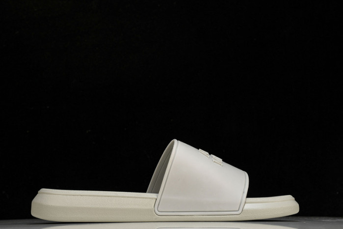 mcqueen  slide cophsoe MQS-03
