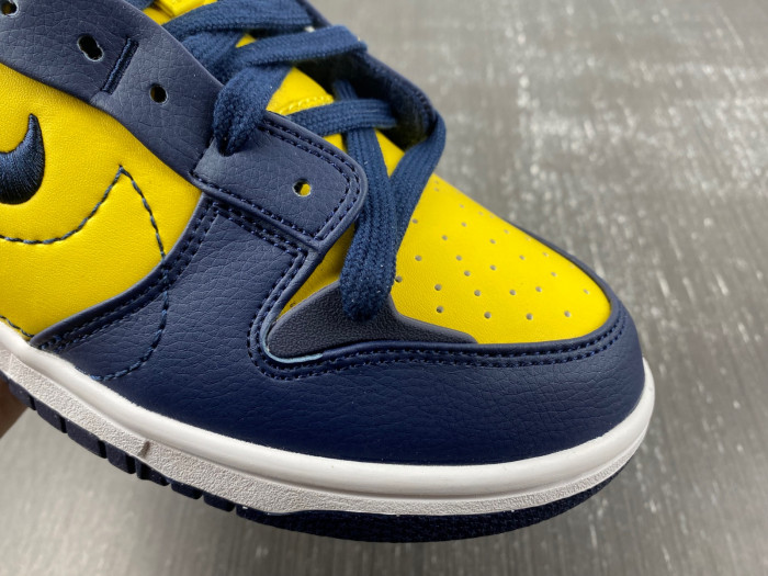 Wmns Dunk Low Disrupt 2 