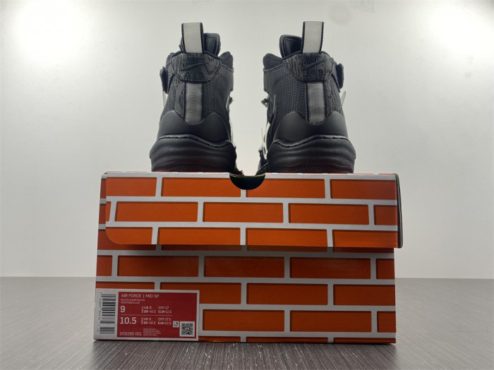 OF x Nike Air Force 1 Mid  DO6290-001