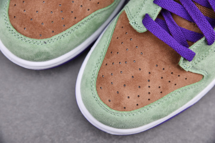 Nike Dunk Low Veneer (2020) - DA1469-200