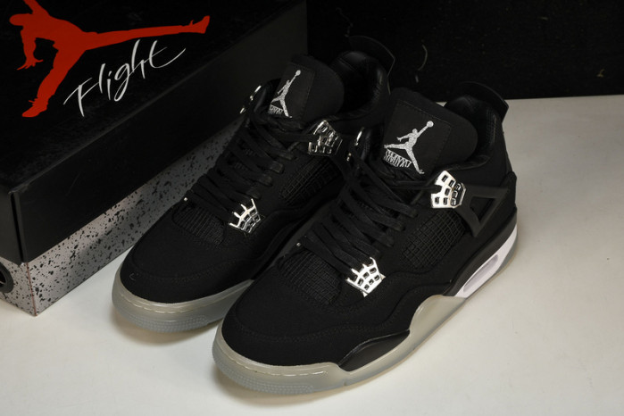 Jordan 4 Retro136863