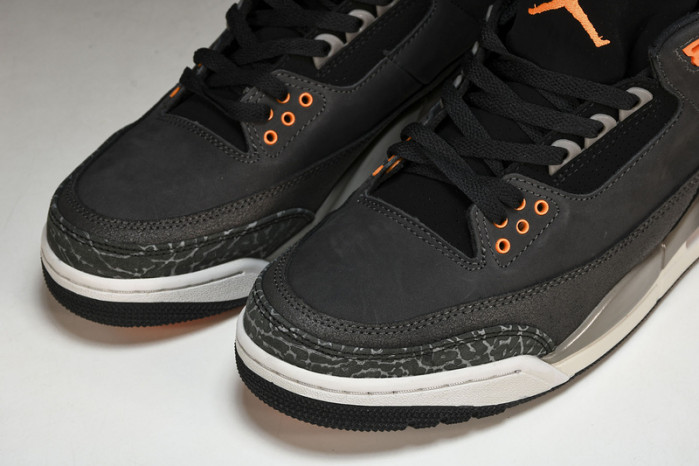 Air Jordan 3 "Fear" CT8532-080